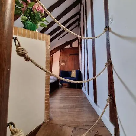 公寓 Charming Loft In Historical Center Of